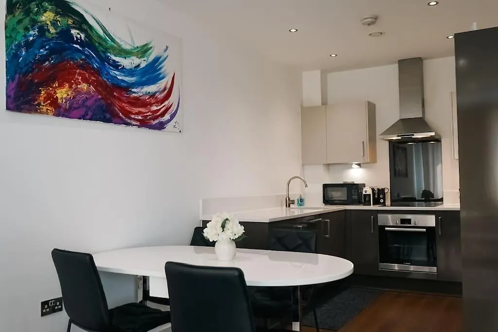 Apartment Cc Home Of London