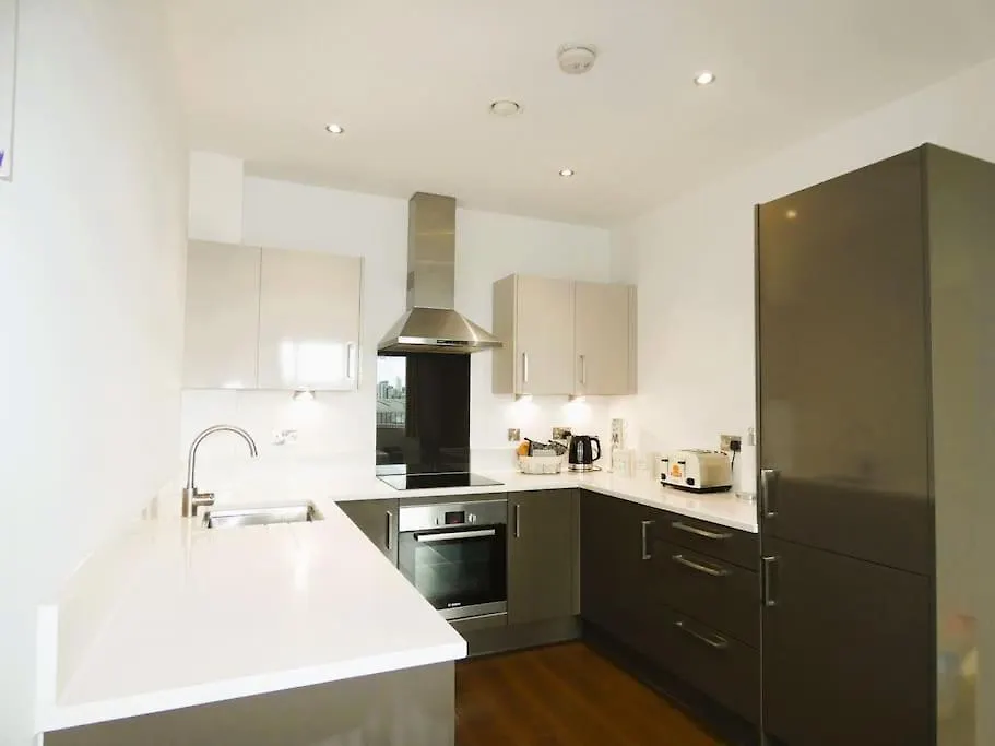 Apartment Cc Home Of London United Kingdom