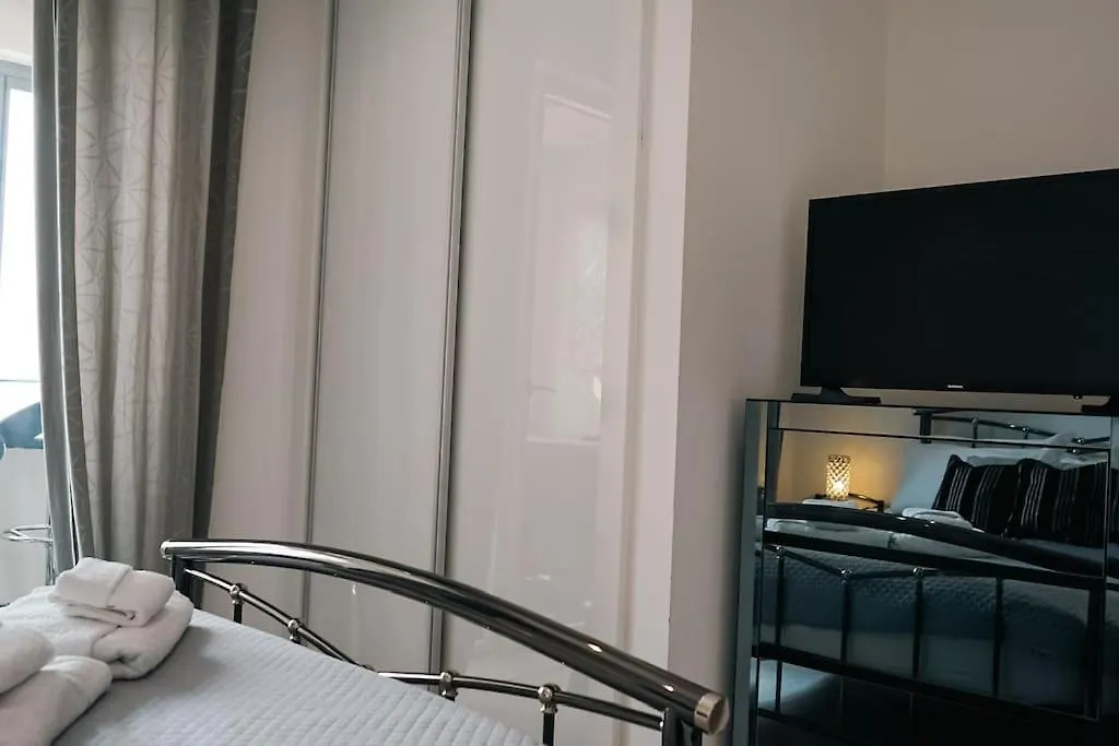 Cc Home Of London Apartment